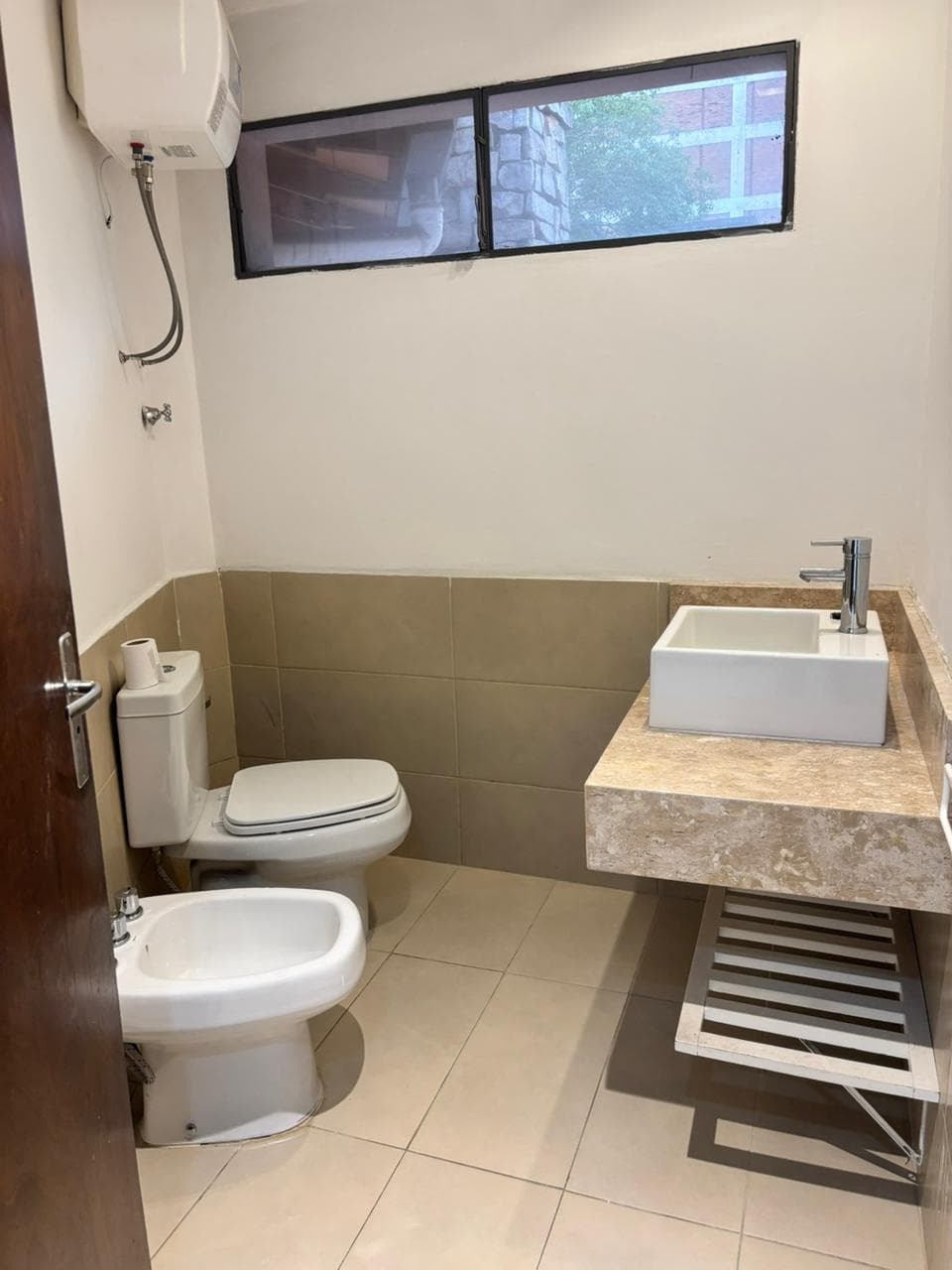 Oficinas Corporativas/Local Comercial en Alquiler - Barrio Mcal. López, foto 2