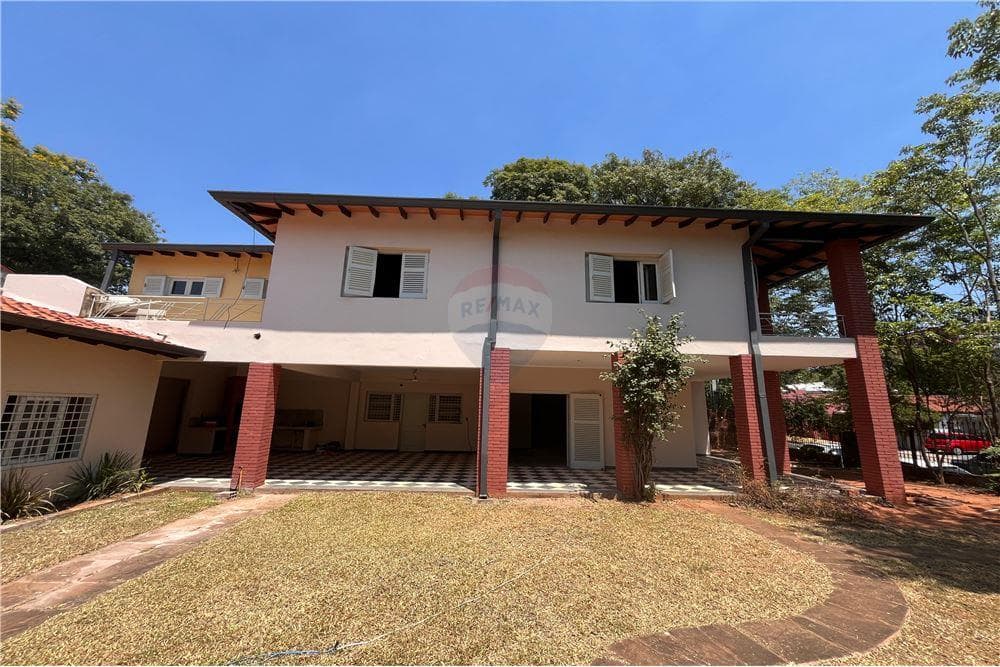 Casa u Oficina en Los Laureles z/ el Café de Acá