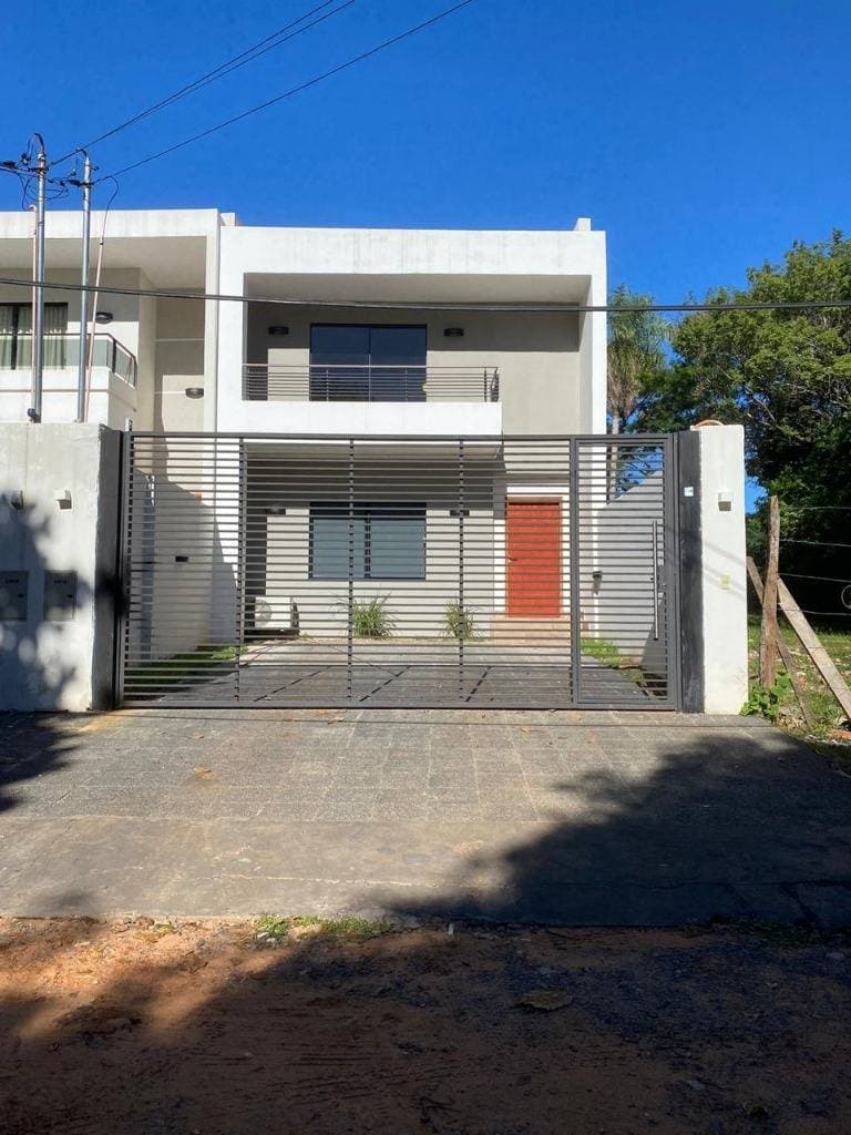 Duplex en Lambaré, foto 2