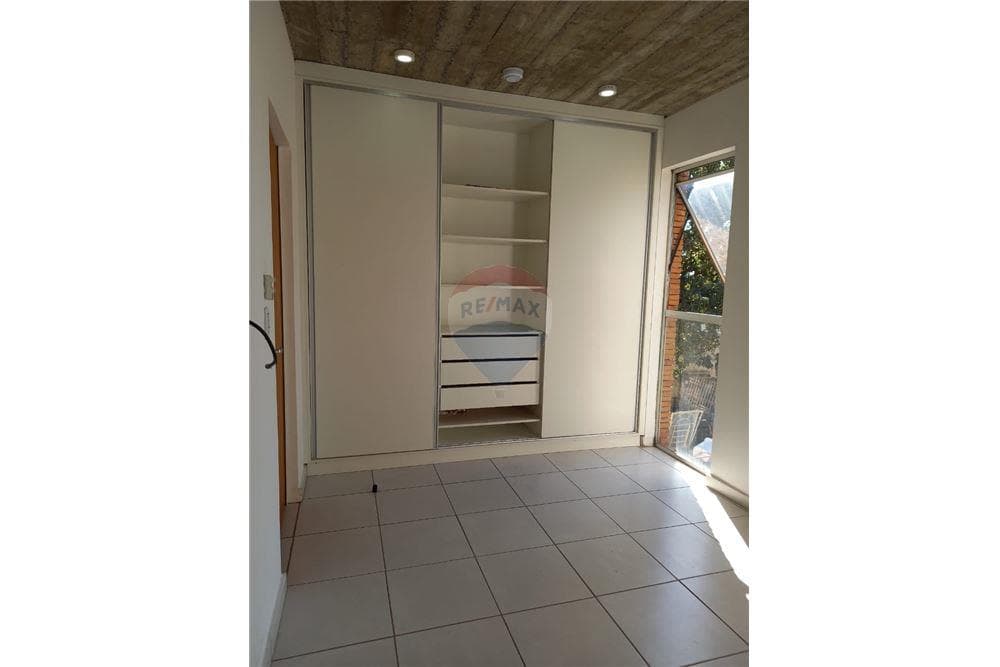 Duplex En Venta En Bella Vista, Paraguay, foto 2