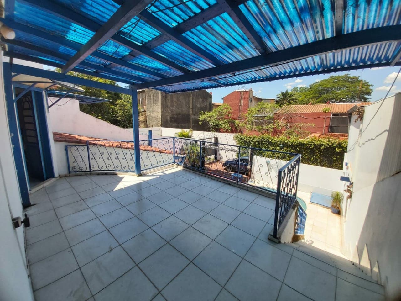 Casa con piscina de 3 Dormitorio en Luque, foto 4