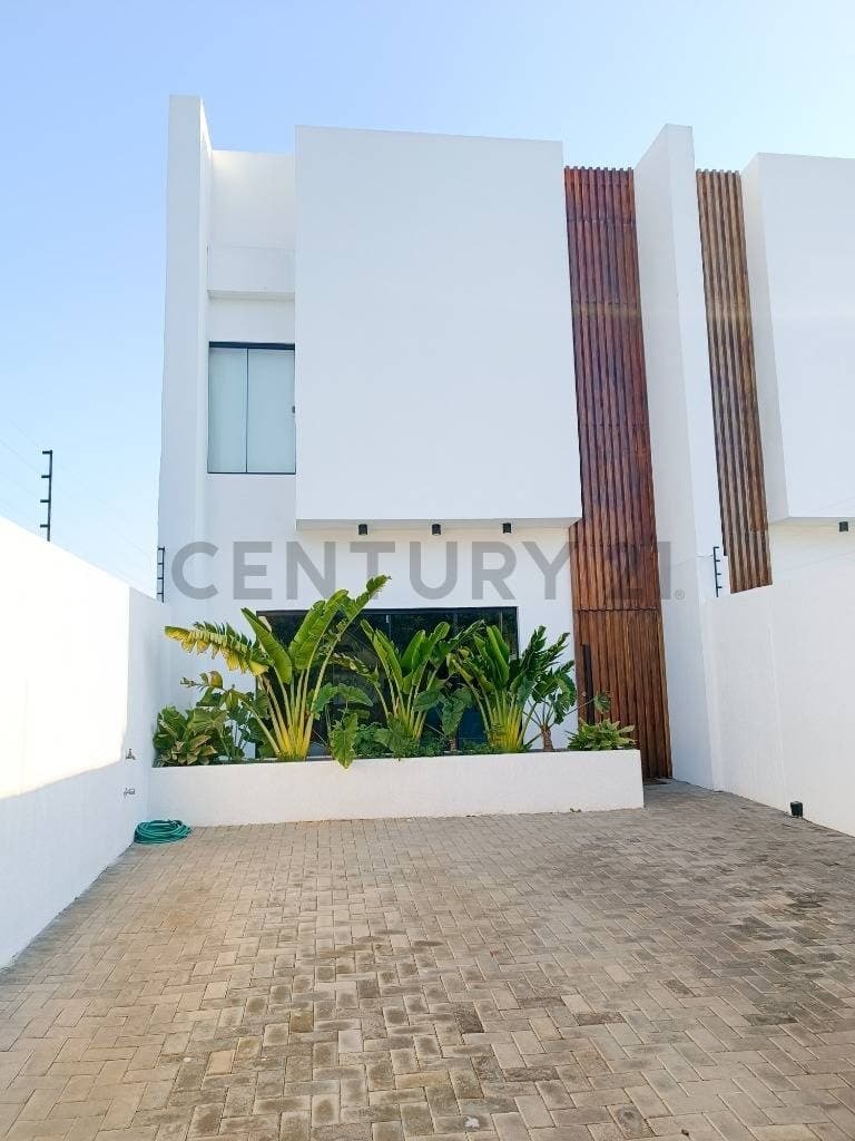 Dúplex en Luque b° loma merlo, foto 2
