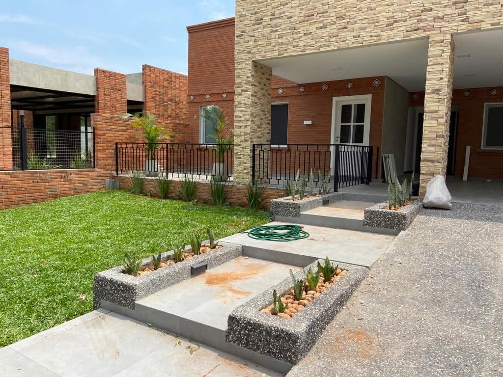 Casa en alquiler en surubii, foto 1