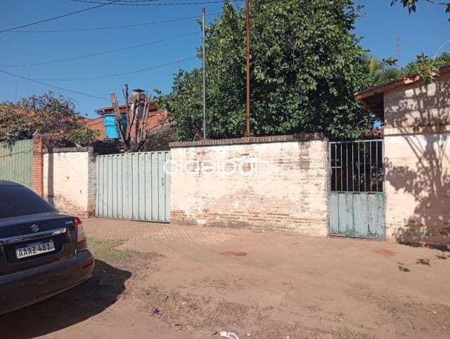 Propiedad A Refaccionar Ideal Para Oficina O Para Construcción De Edificio — foto 1