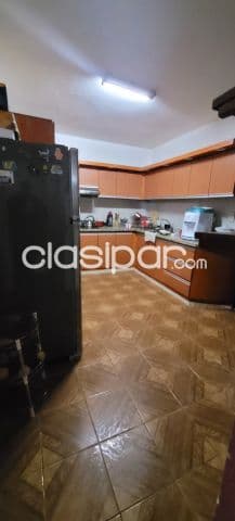 hermosa casa de 2 plantas Barrio Mcal Estigarribia!!! — foto 4