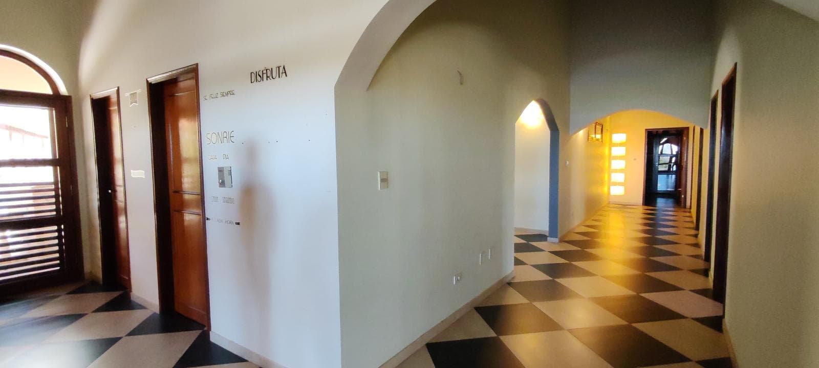 Mansión en venta de 7.000 m2 en Nueva Colombia, foto 2