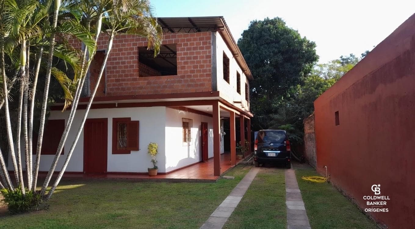 Casa en venta 2 dormitorios en Mariano Roque Alonso Zona Avenida Mariscal Estigarribia