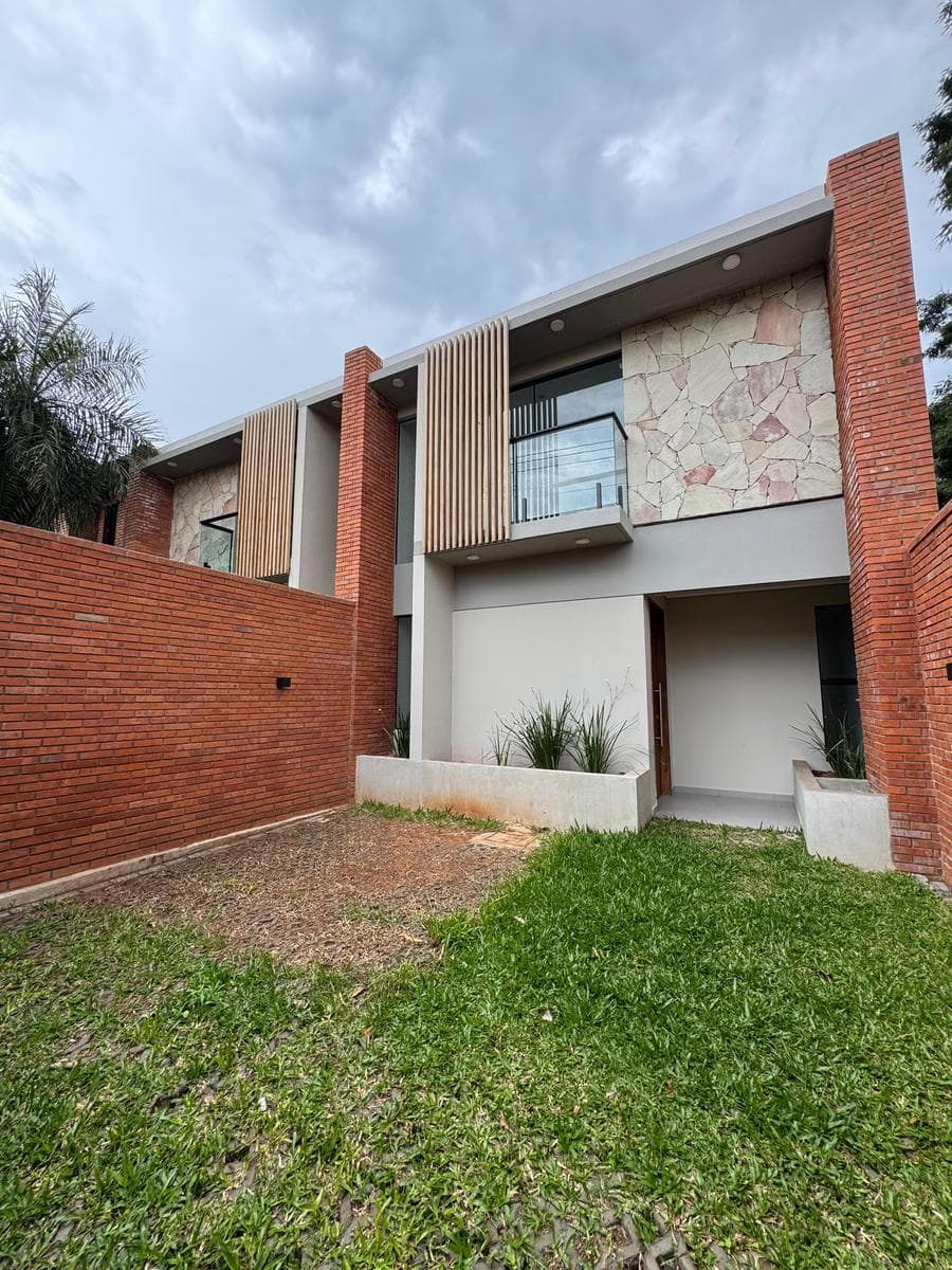 Duplex en Venta 3 dormitorios en Zona Conmebol Luque