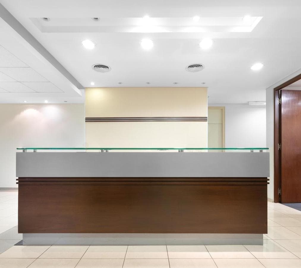 Renta de oficinas comerciales amobladas para 15 personas en ASUNCION, Citicenter — foto 4