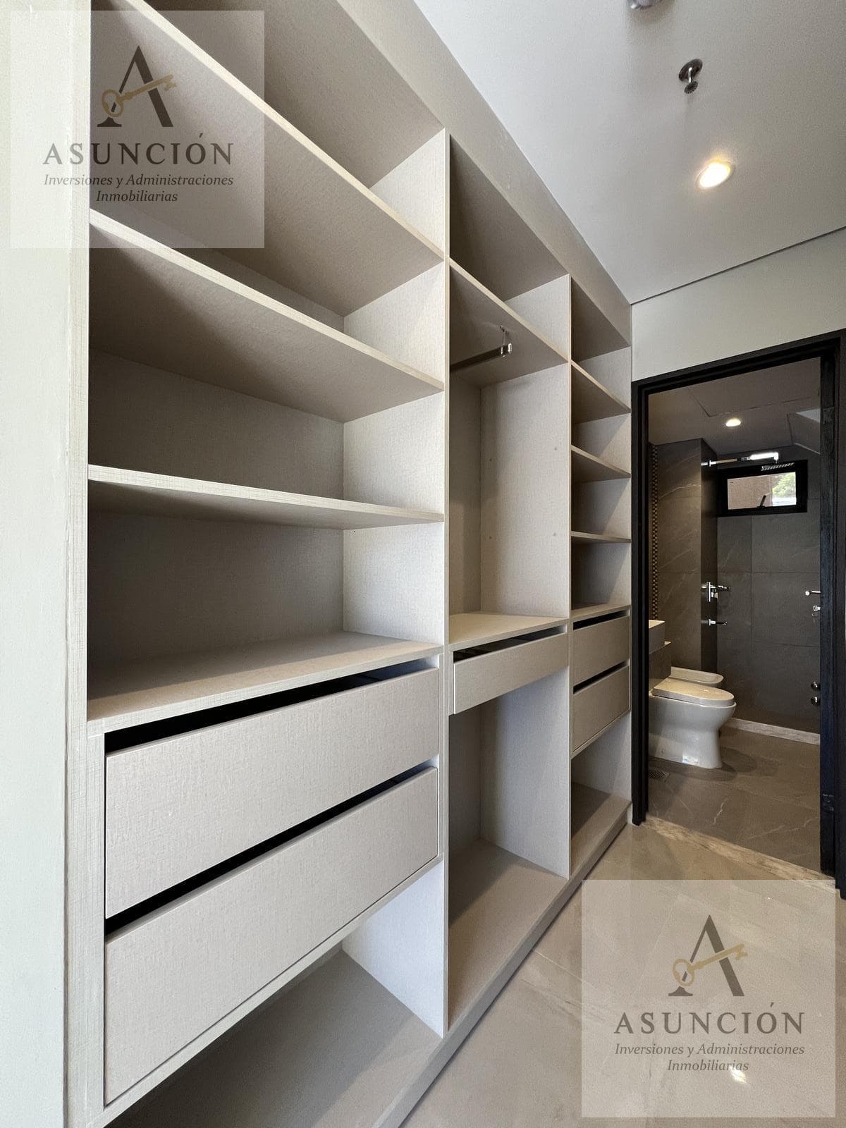 Departamento de 1 dormitorio con cochera zona Shopping Villa Morra — foto 5