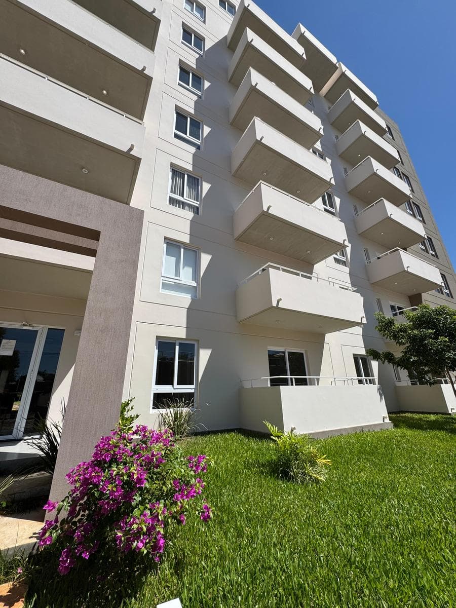 Departamento en Luque, zona Jardin de Oro, foto 4