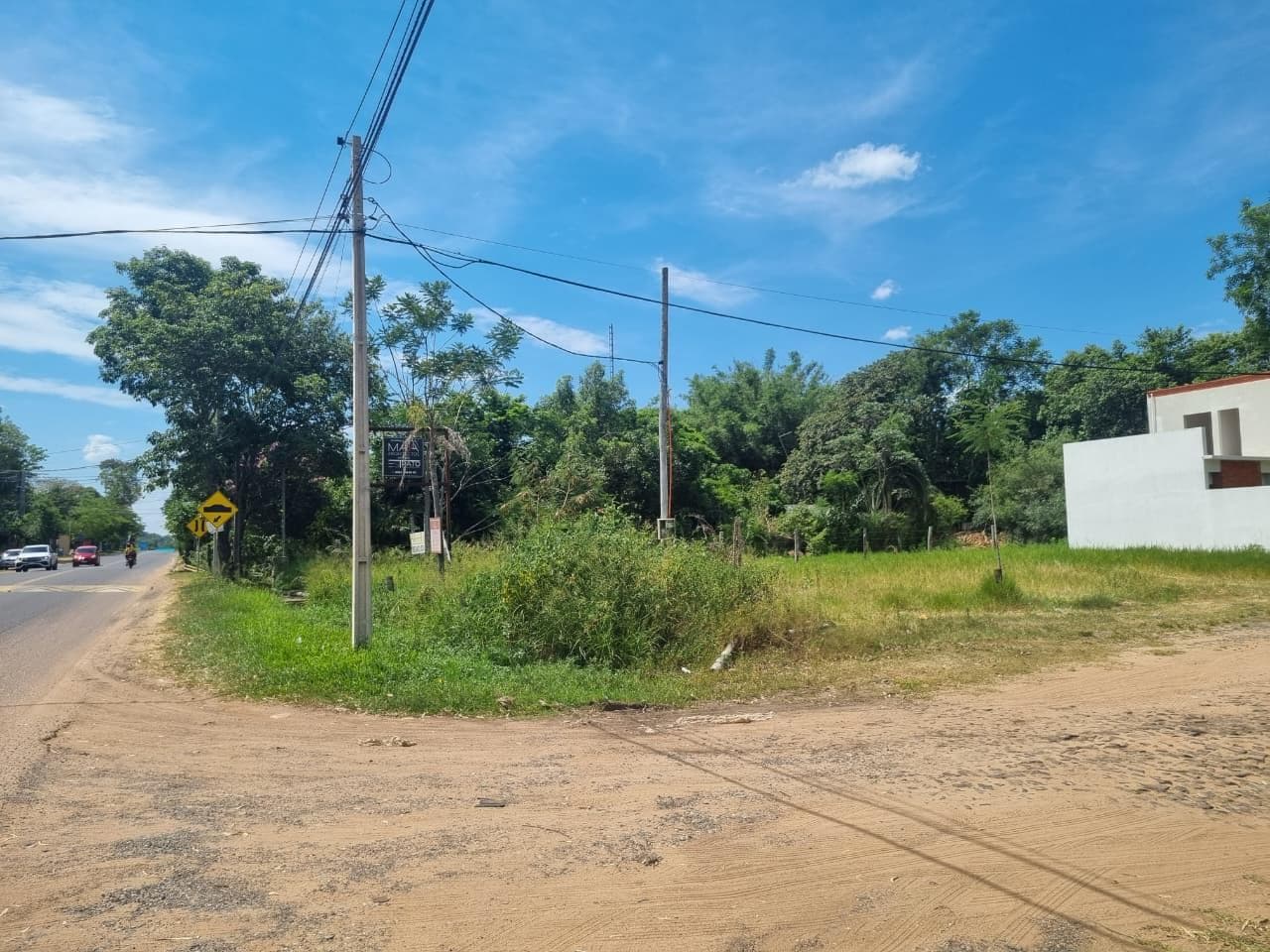 terreno sobre Av. Guillermo Neumann, San Bernardino — foto 2