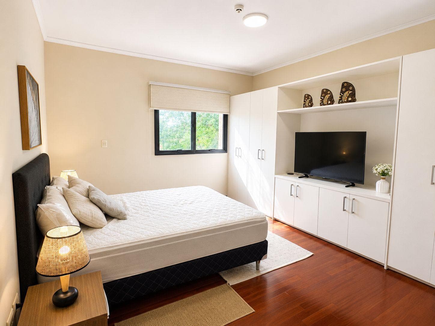 Departamento de 3 suites amoblado en Villa Morra, foto 4