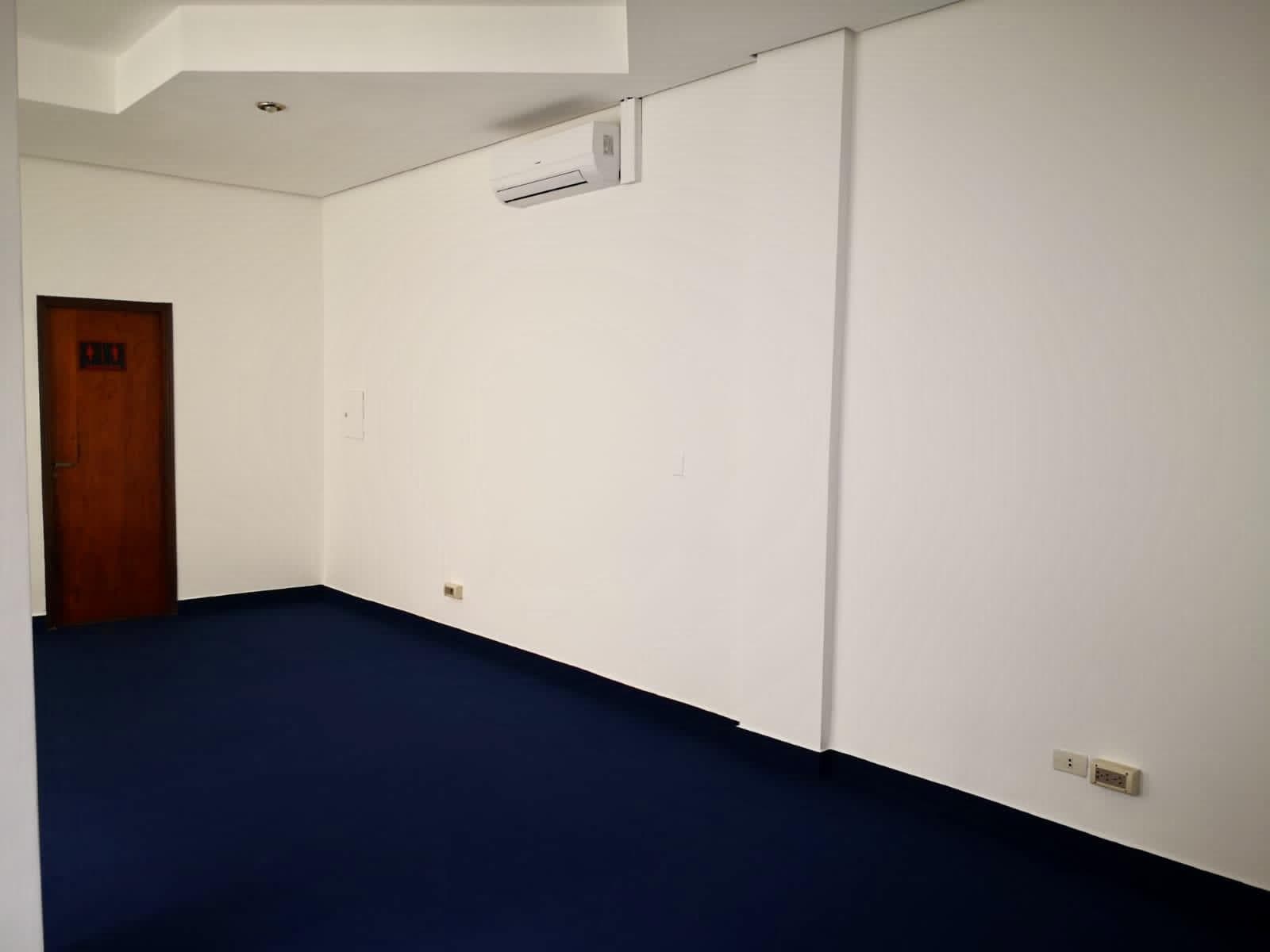 Oficina en el Centro de Asunción, edificio Faro del Rio, foto 2