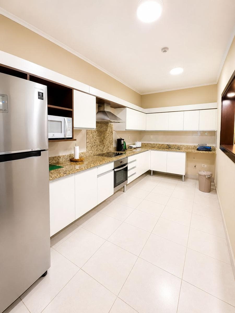 Departamento de 3 suites amoblado en Villa Morra, foto 3