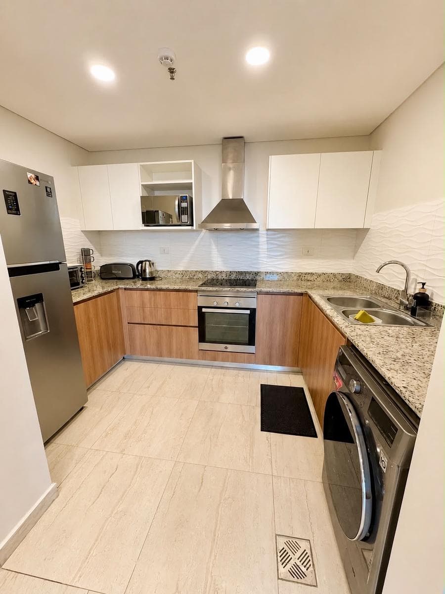 hermoso departamento amoblado en Villa Morra, foto 3