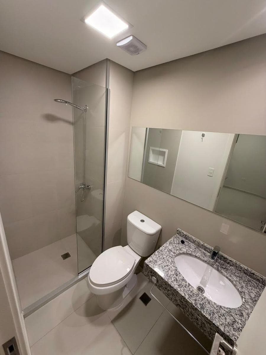 Departamento en alquiler de dos habitaciones en Luque edificio Insignia Terra 1, foto 5