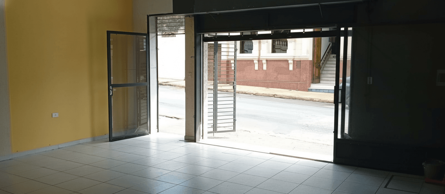 ¡Oportunidad Única! Alquila Exclusivo Dúplex de 120 m² en Azara, Corazón del Centro. 3 Dormitorios. Impecable. Vive en la Zona de Mayor Auge y Crecimiento, con Acceso Inmediato a Todo