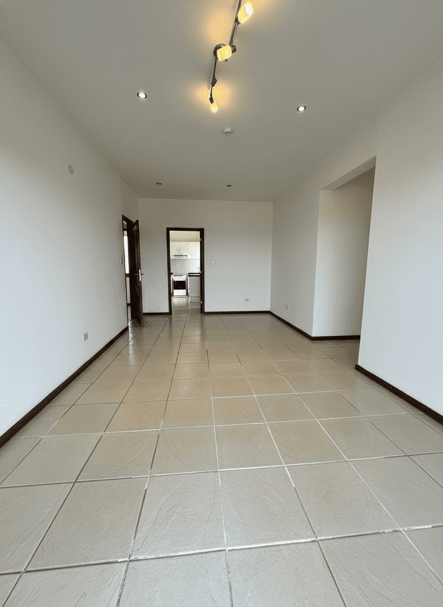 Exclusivo Departamento de 94 m² con 2 Cocheras en Venta: Ubicación Premium a Pasos de Av. Mariscal López y la Municipalidad de Asunción — foto 2