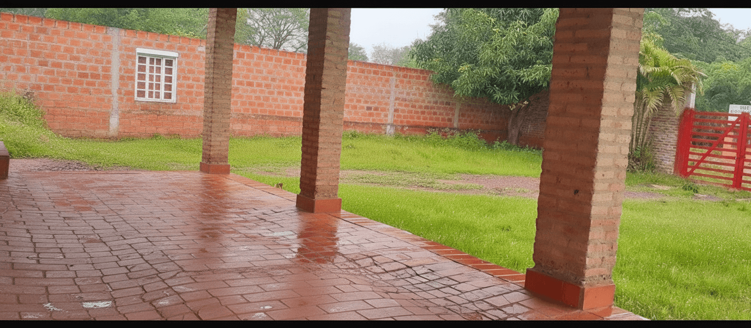 ¡Oportunidad única! Hermosa casa quinta en Aregua, ruta asfaltada. Terreno de 408 m² ideal para tu escape soñado, foto 3