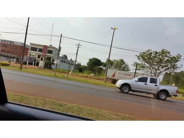 Importante esquina comercial!!! En el acceso a minga guazu terreno de 1.750 m2, foto 3