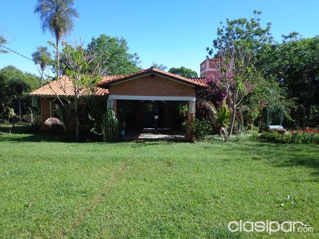 casa quinta en Piribebuy - Sobre el arroyo — foto principal
