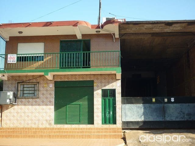 Atencion cde!!! Pablo rojas, edificio con deposito, salon comercial y 3 departamentos