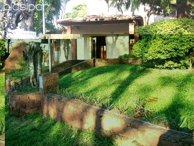 casa c/piscina zona colinas del Yacht Club Lambaré!!!, foto 3