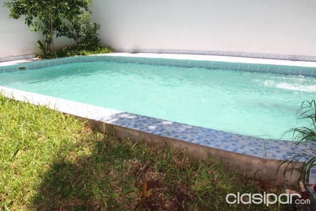 Casa En Barrio Herrera Con Piscina!!... Cod: Cl 416, foto 1