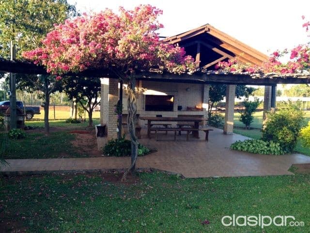 Quinta de 4,2 hectareas. Sobre ruta, compañia cabañas, caacupe