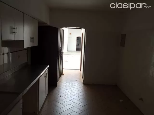 Casa para Oficina o cualquier otro tipo de emprendimiento en el corazón de Villa Morra — foto 5