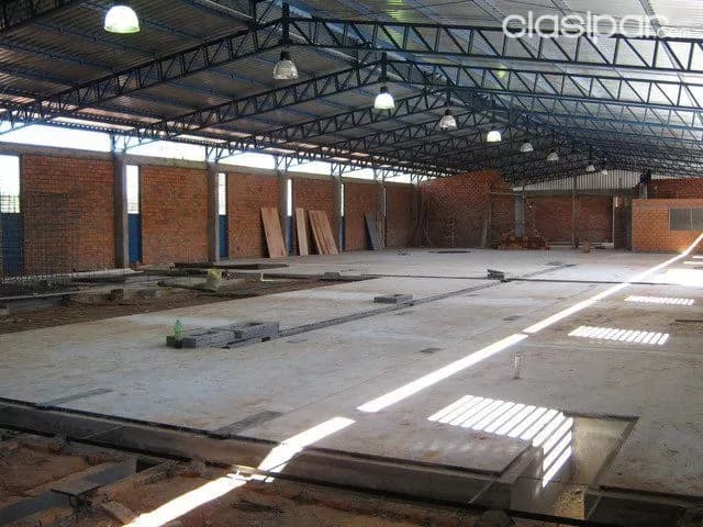 Construimos Tinglados , Colocación de VidriosTemplados, Porton a Control , Cerco, foto 3