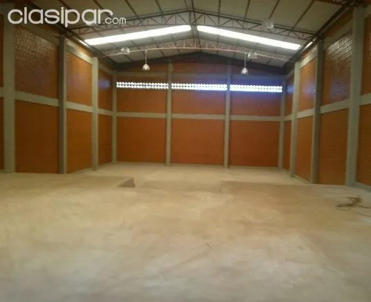 Construimos Tinglados , Colocación de VidriosTemplados, Porton a Control , Cerco, foto 2