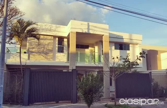Hermosa casa en Barrio Herrera!.... COD: CL 512, foto 5