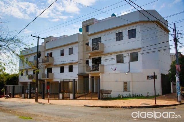 En bo. Ciudad nueva, seis departamentos en tres bloque!!!