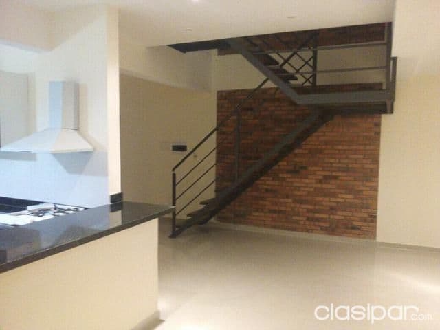 Duplex a estrenar zona garden club Luque