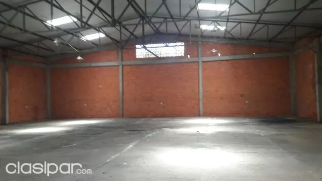 Mariano Roque Alonso, a una cuadra de la ruta, tinglado!!! — foto 5