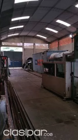 Terreno Tinglado 2.000 M2 Fernando de la Mora, foto 3