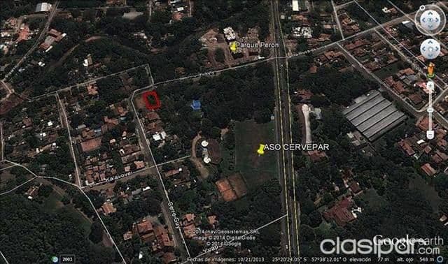Terreno a cuadras del parque perón!