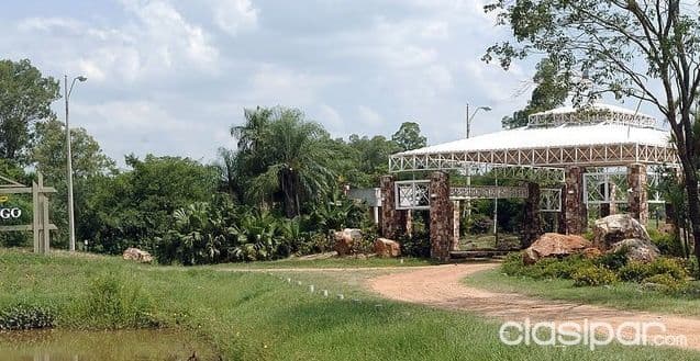 1.100 m2 terreno en barrio cerrado — foto principal