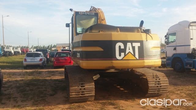 Excavadora a oruga 320, foto 2