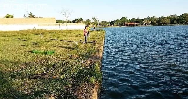 2.000 m2 de terreno a orillas del lago en San Bernardino — foto 3