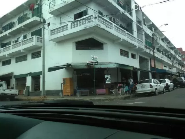 Edificio en zona mercado 4 — foto 2