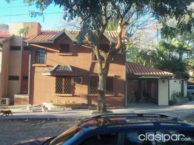Elegante residencia de plantas de 3 dormitorios zona de la avda santisima Trinidad — foto 2