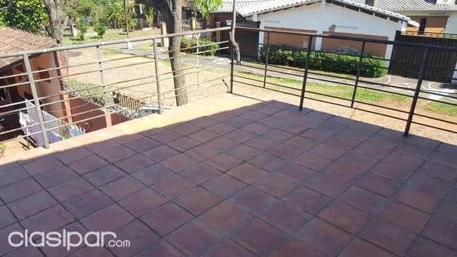 Casa y duplex juntos en lambare — foto 2