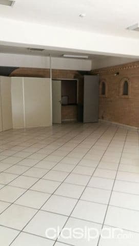 Oficina para cualquier tipo de emprendimiento en dos niveles (barrio Villa Morra) 8.000.000 gs