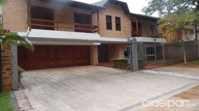 Vendemos residencia en barrio Manora — foto 1