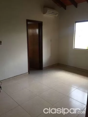 duplex en barrio cerrado barrio Ycua Saty....COD: CL559, foto 2