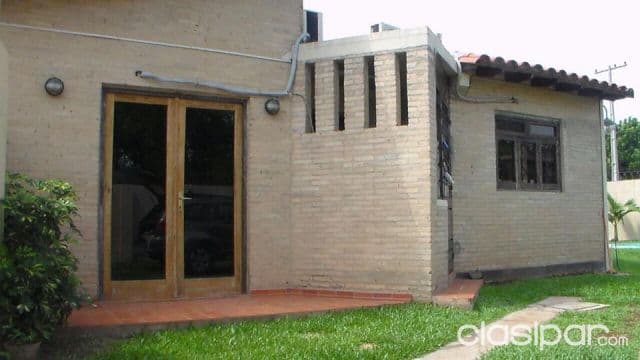Casa con piscina!!!!!!!! 3.500.000gs!!! Ofertaaaa p/ verano full!!!!!!!, foto 1