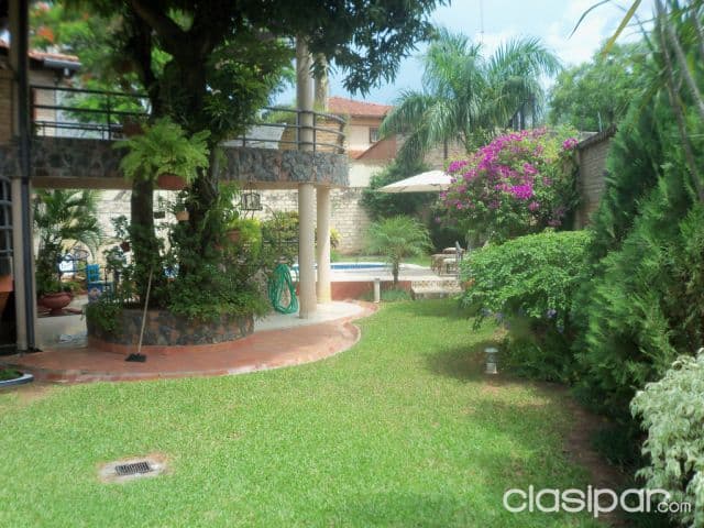 Mansion en oferta zona nuevo supermercado casa rica z/ molas lopez — foto 1